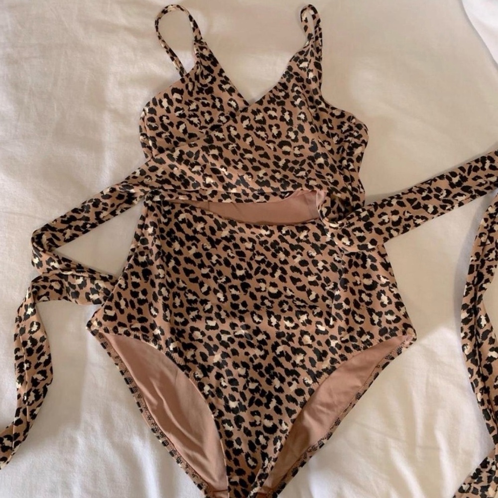 Aerie Leopard Print One Piece Swimsuit